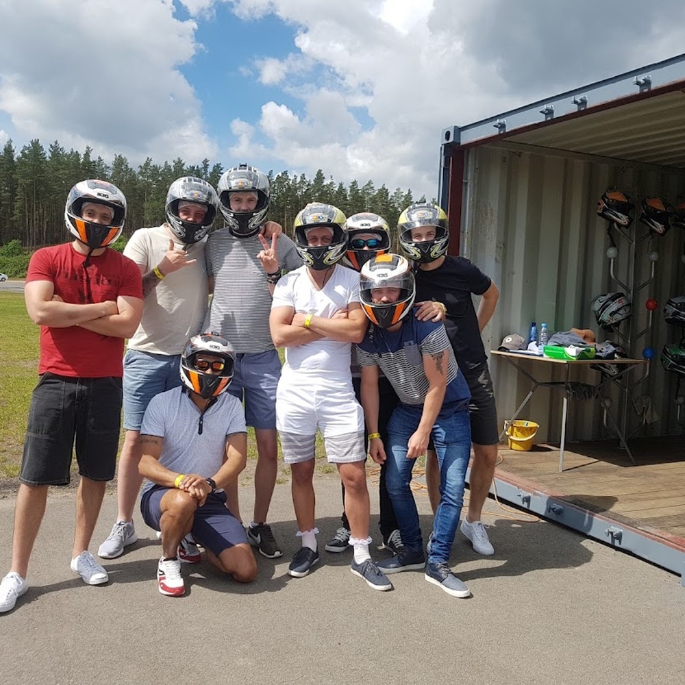 Outdoor Karting (second supplier) - 08 min racing in Riga for Stag Party