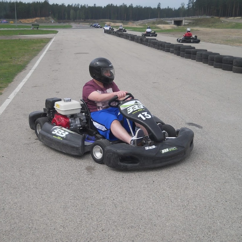 Outdoor Karting (second supplier) - 08 min racing in Riga for Stag Party