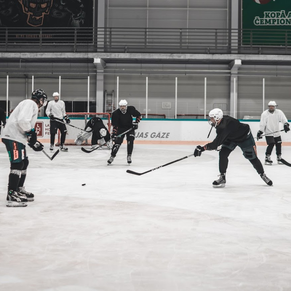 Ice Hockey game - 1 hour game in Riga for Stag Party