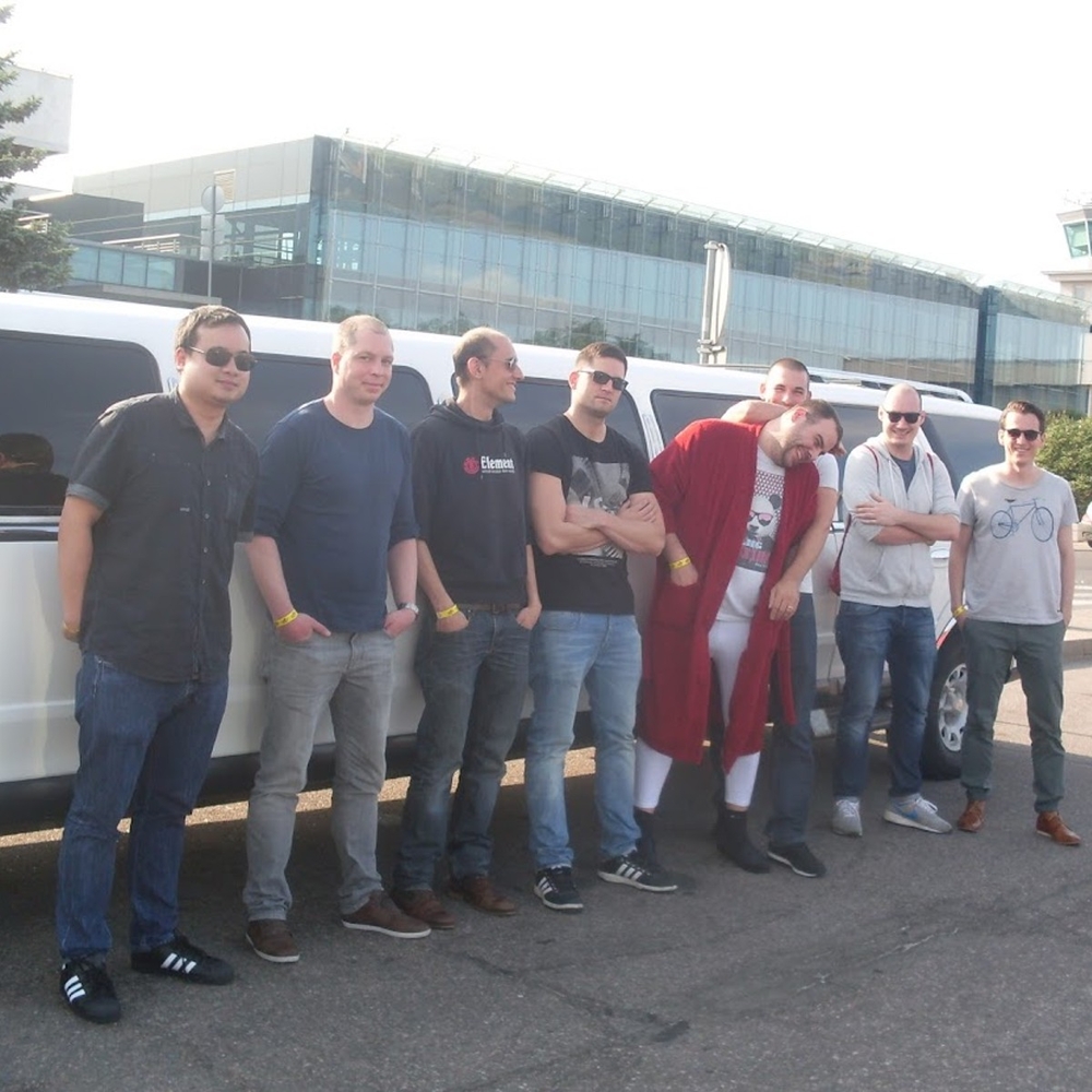 Airport Limo PickUp WITHOUT STRIPPERS in Riga for Stag Party